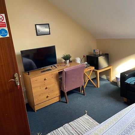 Lwr Ormeau Guest House เบลฟาสต์ ภายนอก รูปภาพ