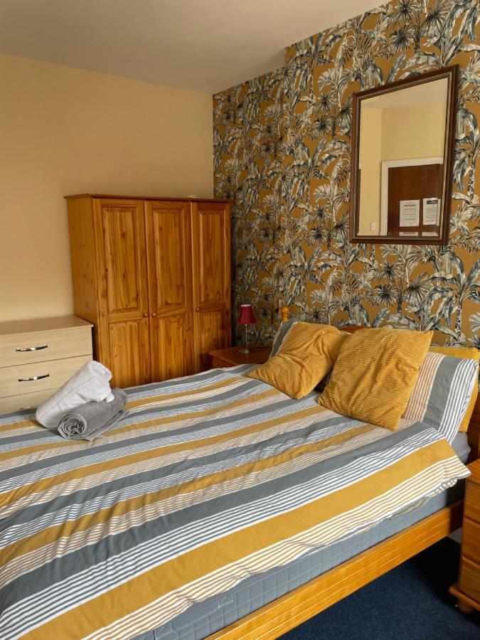 Lwr Ormeau Guest House เบลฟาสต์ ภายนอก รูปภาพ