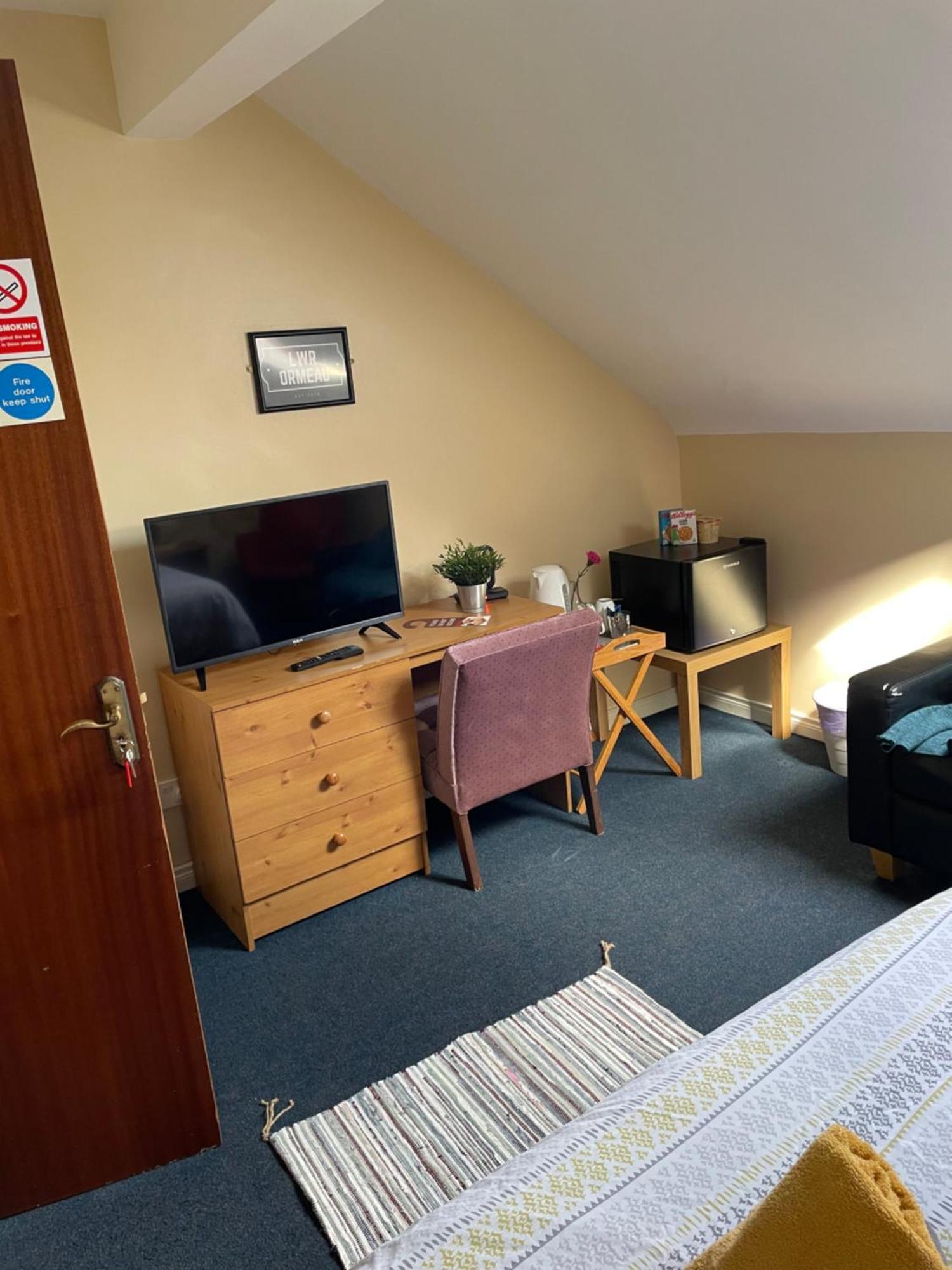 Lwr Ormeau Guest House เบลฟาสต์ ภายนอก รูปภาพ