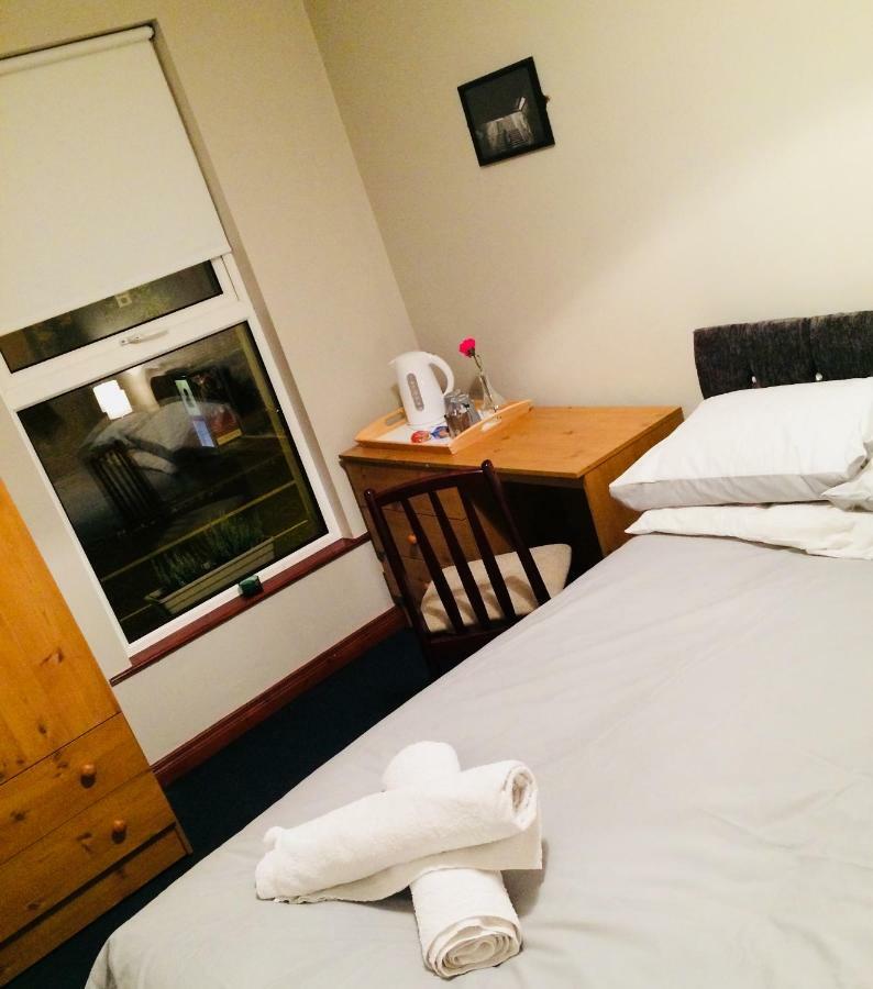 Lwr Ormeau Guest House เบลฟาสต์ ภายนอก รูปภาพ